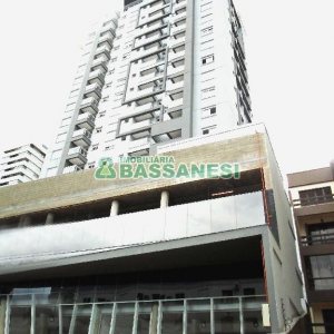 Apto Mobiliado, 1 dormitório, no bairro Lourdes em Caxias do Sul para Alugar