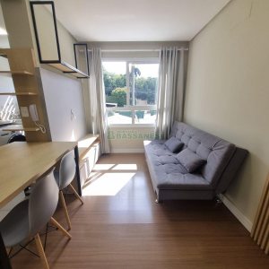 Apto Mobiliado, 1 dormitório, no bairro Lourdes em Caxias do Sul para Alugar