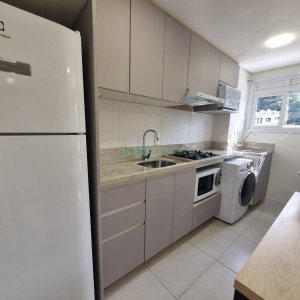 Apto Mobiliado, 1 dormitório, no bairro Lourdes em Caxias do Sul para Alugar