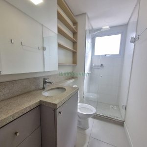 Apto Mobiliado, 1 dormitório, no bairro Lourdes em Caxias do Sul para Alugar