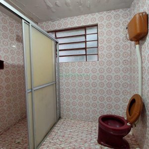 Casa com 220m², 4 dormitórios, 5 vagas, no bairro Panazzolo em Caxias do Sul para Comprar