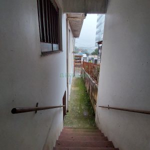 Casa com 220m², 4 dormitórios, 5 vagas, no bairro Panazzolo em Caxias do Sul para Comprar