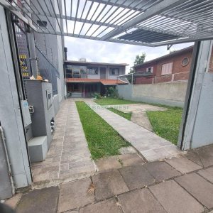 Casa com 200m², 4 dormitórios, 3 vagas, no bairro Colina Sorriso em Caxias do Sul para Alugar