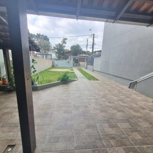 Casa com 200m², 4 dormitórios, 3 vagas, no bairro Colina Sorriso em Caxias do Sul para Alugar