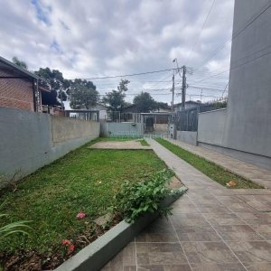 Casa com 200m², 4 dormitórios, 3 vagas, no bairro Colina Sorriso em Caxias do Sul para Alugar