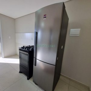 Apartamento com 53m², 2 dormitórios, 2 vagas, no bairro Vila Verde em Caxias do Sul para Alugar