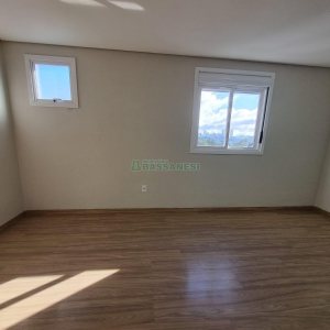 Apartamento com 53m², 2 dormitórios, 2 vagas, no bairro Vila Verde em Caxias do Sul para Alugar