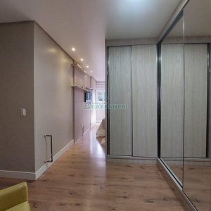 Casa com 420m², 4 dormitórios, 4 vagas, no bairro Interlagos em Caxias do Sul para Alugar