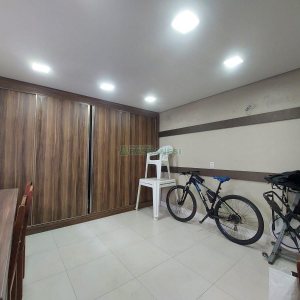 Casa com 420m², 4 dormitórios, 4 vagas, no bairro Interlagos em Caxias do Sul para Alugar