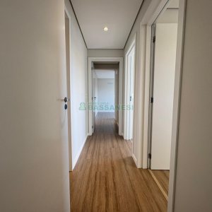 Apto Mobiliado com 110m², 3 dormitórios, 2 vagas, no bairro Petrópolis em Caxias do Sul para Alugar