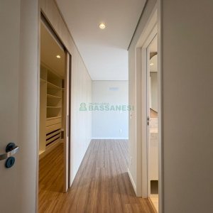Apto Mobiliado com 110m², 3 dormitórios, 2 vagas, no bairro Petrópolis em Caxias do Sul para Alugar