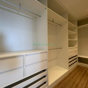 Apto Mobiliado com 110m², 3 dormitórios, 2 vagas, no bairro Petrópolis em Caxias do Sul para Alugar