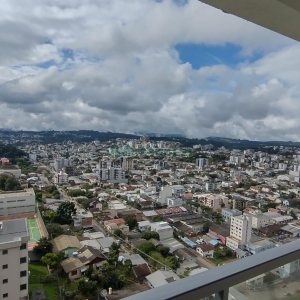 Apartamento com 110m², 3 dormitórios, 2 vagas, no bairro Petrópolis em Caxias do Sul para Alugar