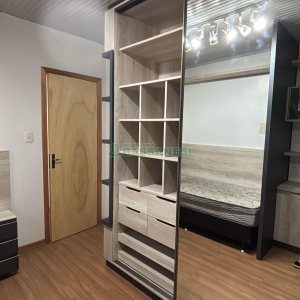 Casa com 170m², 3 dormitórios, 2 vagas, no bairro Kayser em Caxias do Sul para Alugar