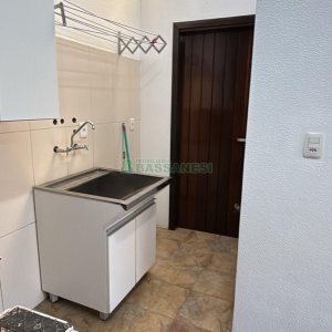Casa com 170m², 3 dormitórios, 2 vagas, no bairro Kayser em Caxias do Sul para Alugar