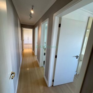 Apartamento com 130m², 3 dormitórios, 2 vagas, no bairro Cristo Redentor em Caxias do Sul para Comprar