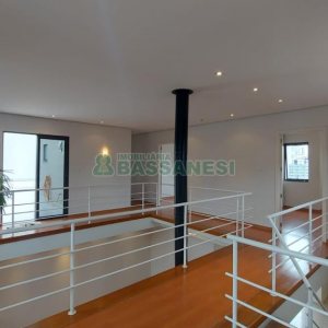 Casa com 300m², 3 dormitórios, no bairro Nossa Senhora de Lourdes em Caxias do Sul para Alugar