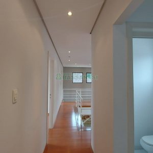 Casa com 300m², 3 dormitórios, no bairro Nossa Senhora de Lourdes em Caxias do Sul para Alugar