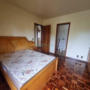 Apto Mobiliado com 80m², 2 dormitórios, 1 vaga, no bairro Centro em Caxias do Sul para Alugar