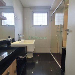 Apartamento com 174m², 3 dormitórios, 2 vagas, no bairro Sanvitto em Caxias do Sul para Comprar
