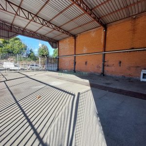 Pavilhão com 361m², no bairro Interlagos em Caxias do Sul para Alugar
