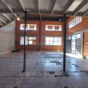Pavilhão com 361m², no bairro Interlagos em Caxias do Sul para Alugar