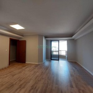 Apartamento com 107m², 2 dormitórios, 1 vaga, no bairro São Pelegrino em Caxias do Sul para Alugar