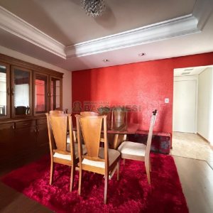 Apto Mobiliado com 147m², 3 dormitórios, no bairro Centro em Caxias do Sul para Alugar