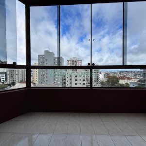 Apto Mobiliado com 147m², 3 dormitórios, no bairro Centro em Caxias do Sul para Alugar