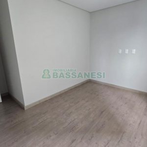 Apartamento com 106m², 3 dormitórios, 2 vagas, no bairro São Pelegrino em Caxias do Sul para Comprar