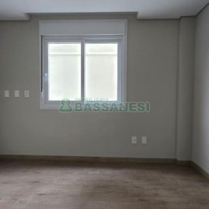 Apartamento com 106m², 3 dormitórios, 2 vagas, no bairro São Pelegrino em Caxias do Sul para Comprar