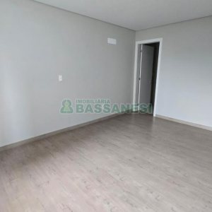 Apartamento com 106m², 3 dormitórios, 2 vagas, no bairro São Pelegrino em Caxias do Sul para Comprar