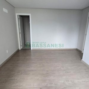 Apartamento com 106m², 3 dormitórios, 2 vagas, no bairro São Pelegrino em Caxias do Sul para Comprar