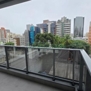 Apartamento com 106m², 3 dormitórios, 2 vagas, no bairro São Pelegrino em Caxias do Sul para Comprar