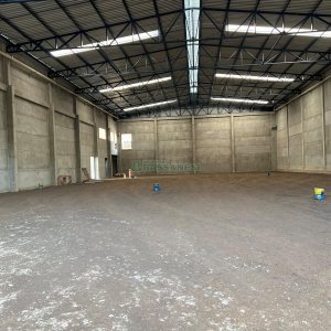 Pavilhão com 1400m², no bairro Jardim das Hortências em Caxias do Sul para Alugar