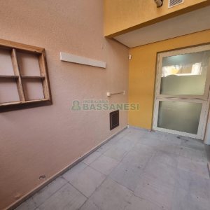 Casa Mobiliada com 440m², 3 dormitórios, 3 vagas, no bairro Jardelino Ramos em Caxias do Sul para Alugar