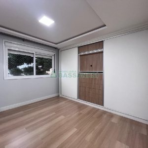 Apartamento com 197m², 3 dormitórios, 2 vagas, no bairro Universitário em Caxias do Sul para Alugar