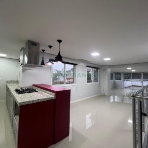 Apartamento com 197m², 3 dormitórios, 2 vagas, no bairro Universitário em Caxias do Sul para Alugar