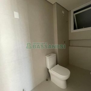 Apartamento com 100m², 3 dormitórios, 2 vagas, no bairro São Pelegrino em Caxias do Sul para Comprar