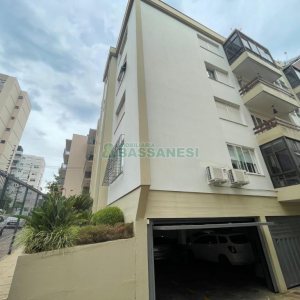 Apartamento com 122m², 3 dormitórios, 2 vagas, no bairro Exposição em Caxias do Sul para Comprar