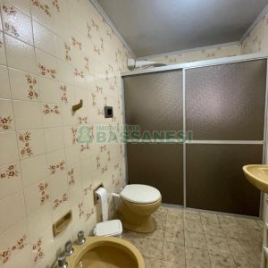 Apartamento com 122m², 3 dormitórios, 2 vagas, no bairro Exposição em Caxias do Sul para Comprar