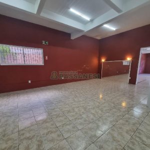 Loja com 200m², no bairro Centro em Caxias do Sul para Alugar