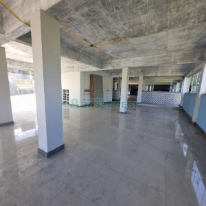 Loja com 800m², no bairro São Pelegrino em Caxias do Sul para Alugar