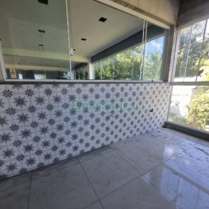 Loja com 800m², no bairro São Pelegrino em Caxias do Sul para Alugar