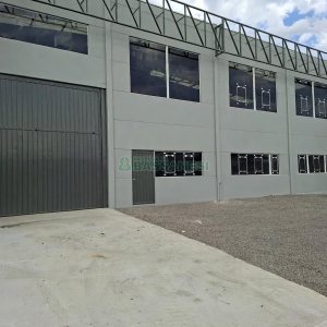 Pavilhão com 552m², no bairro Jardim das Hortências em Caxias do Sul para Alugar