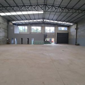 Pavilhão com 552m², no bairro Jardim das Hortências em Caxias do Sul para Alugar
