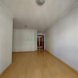 Apartamento com 70m², 2 dormitórios, 1 vaga, no bairro Lourdes em Caxias do Sul para Alugar