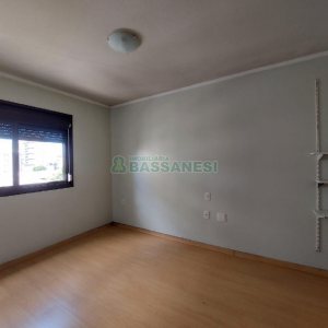 Apartamento com 70m², 2 dormitórios, 1 vaga, no bairro Lourdes em Caxias do Sul para Alugar