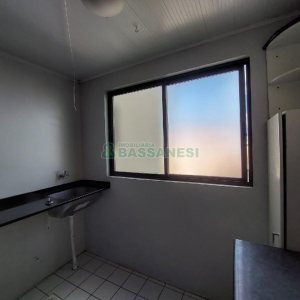Apartamento com 70m², 2 dormitórios, 1 vaga, no bairro Lourdes em Caxias do Sul para Alugar