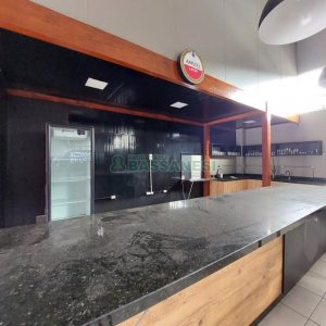 Pavilhão com 670m², no bairro Charqueadas em Caxias do Sul para Alugar